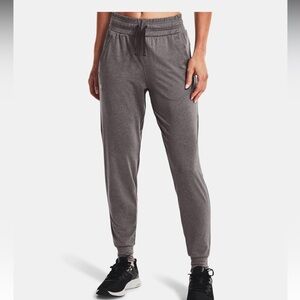 Under Armour women’s Joggers - XL